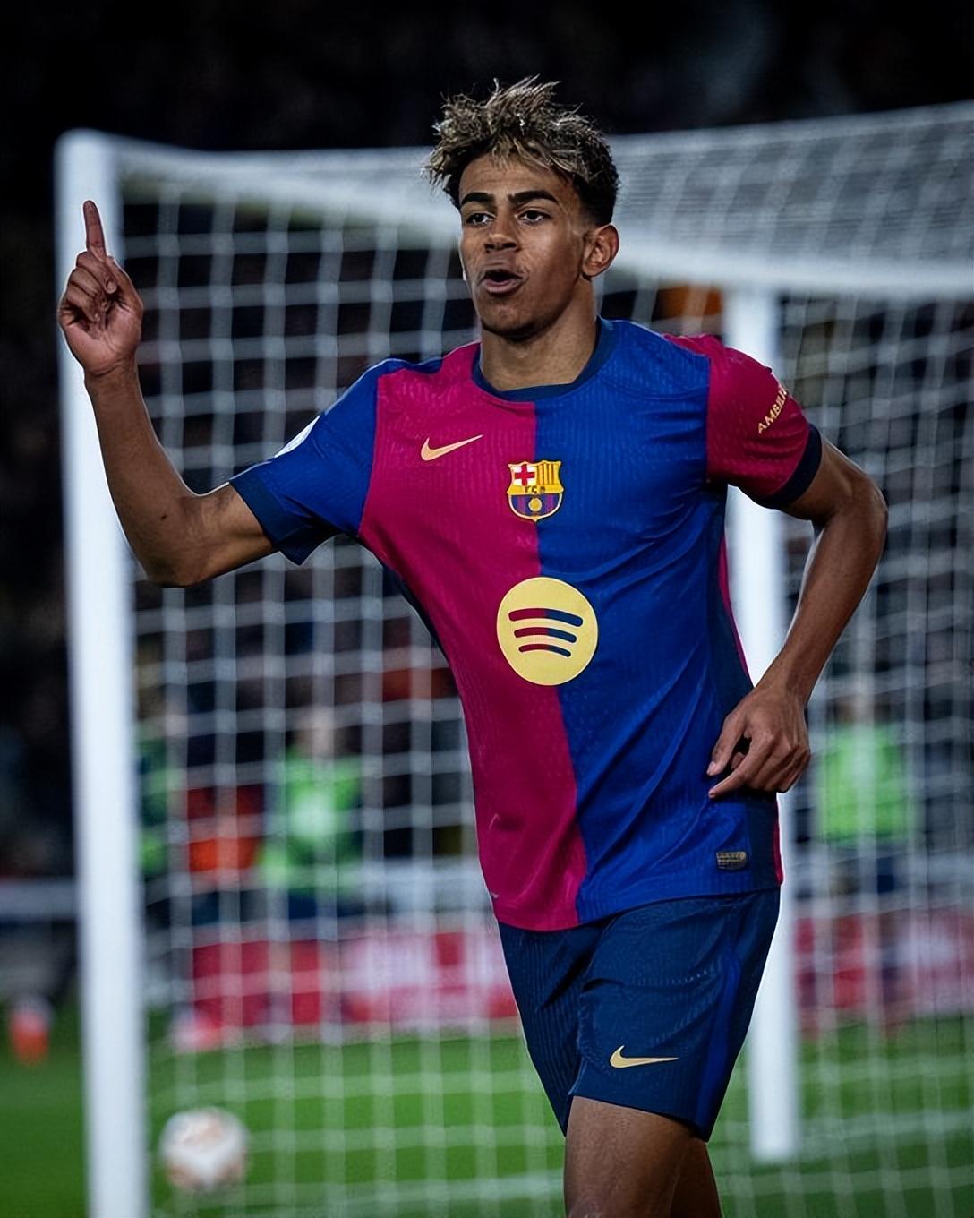 巴萨战平国米，博格巴补时绝平足总杯