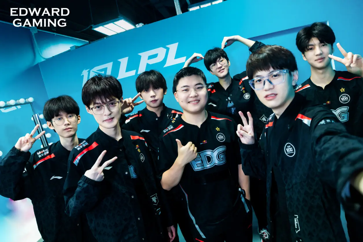 FNC轻取EDG，Meiko拿下关键大龙八强赛3:2（北京）