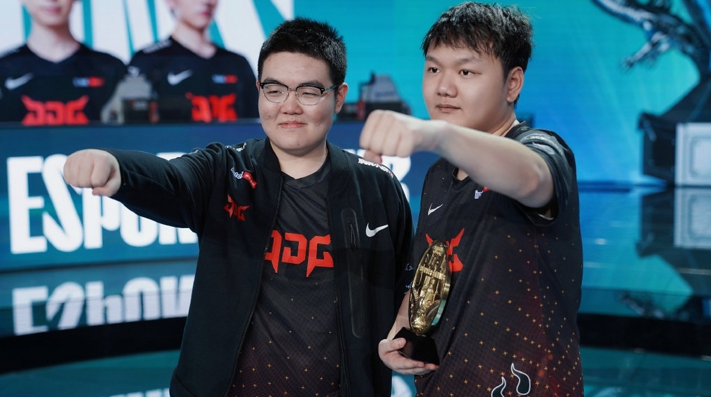 FNC轻取EDG，Meiko拿下关键大龙八强赛3:2（北京）