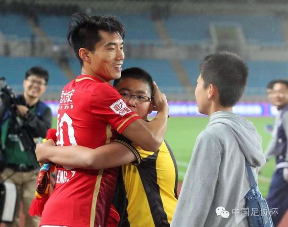 感人至深的胜利故事感动球迷心弦的简单介绍 感人至深的胜利故事感动球迷心弦的简单介绍