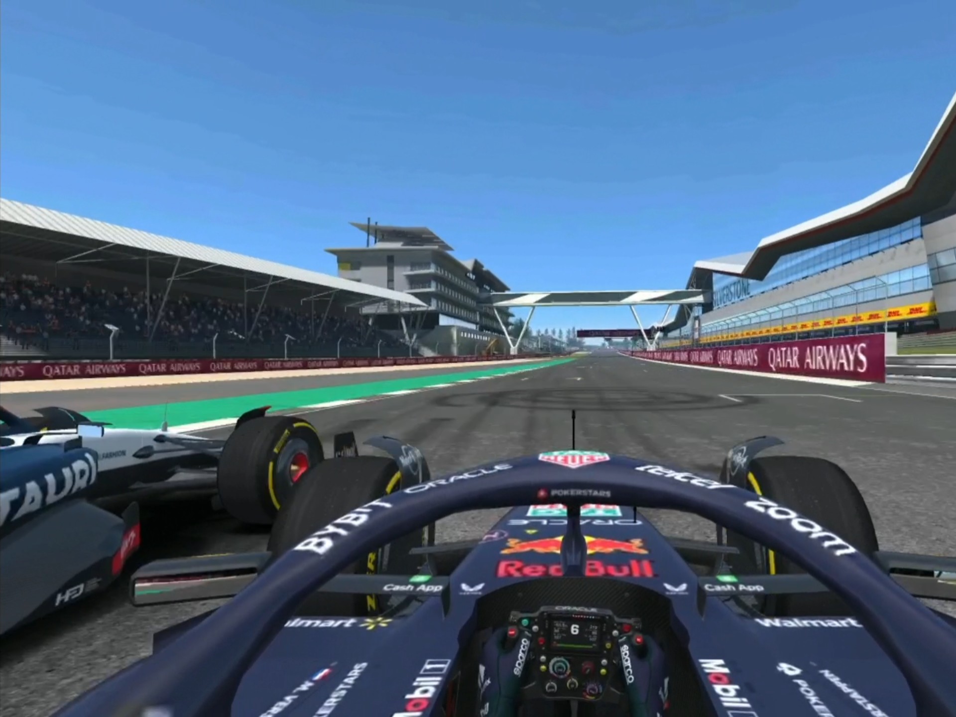 红牛车队轻取迈凯伦,阿隆索刷新纪录 红牛车队轻取迈凯伦,阿隆索刷新纪录